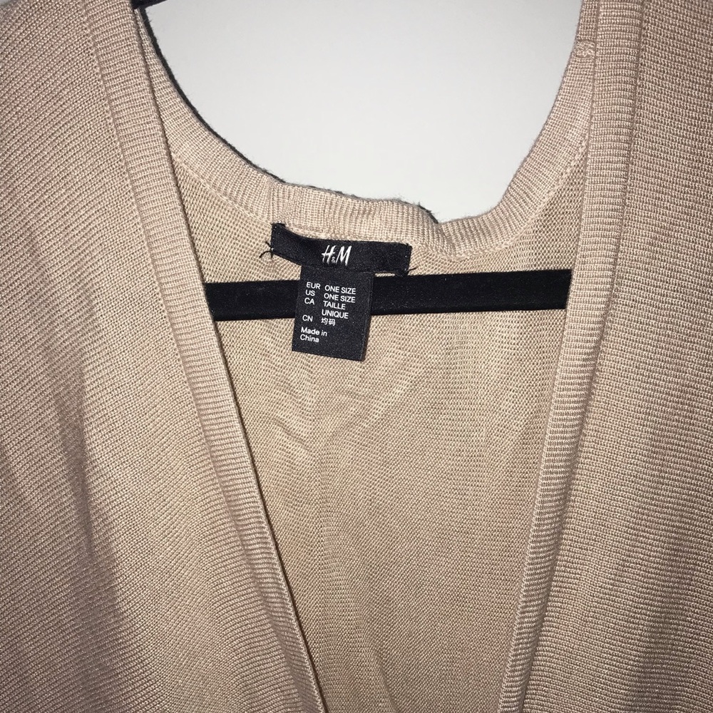 H&M striped poncho - Picture 3 of 3